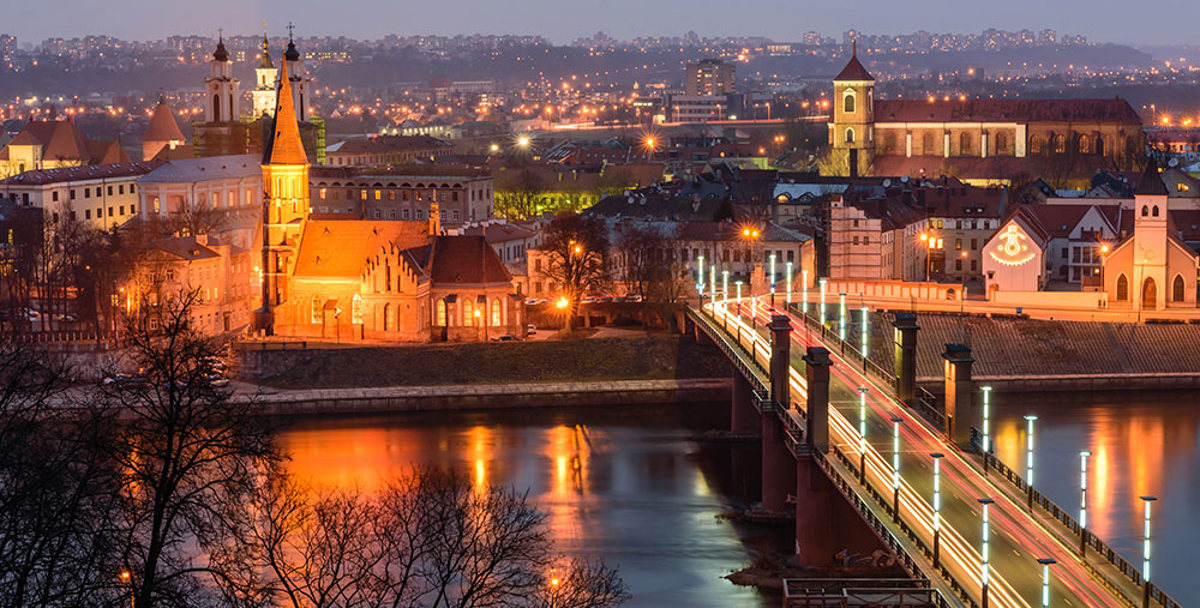 Каунас варшава. Каунас Алексотас. Ночь в Каунасе. Фото Алексотас Литва. Каунас Алексотас аэродром.